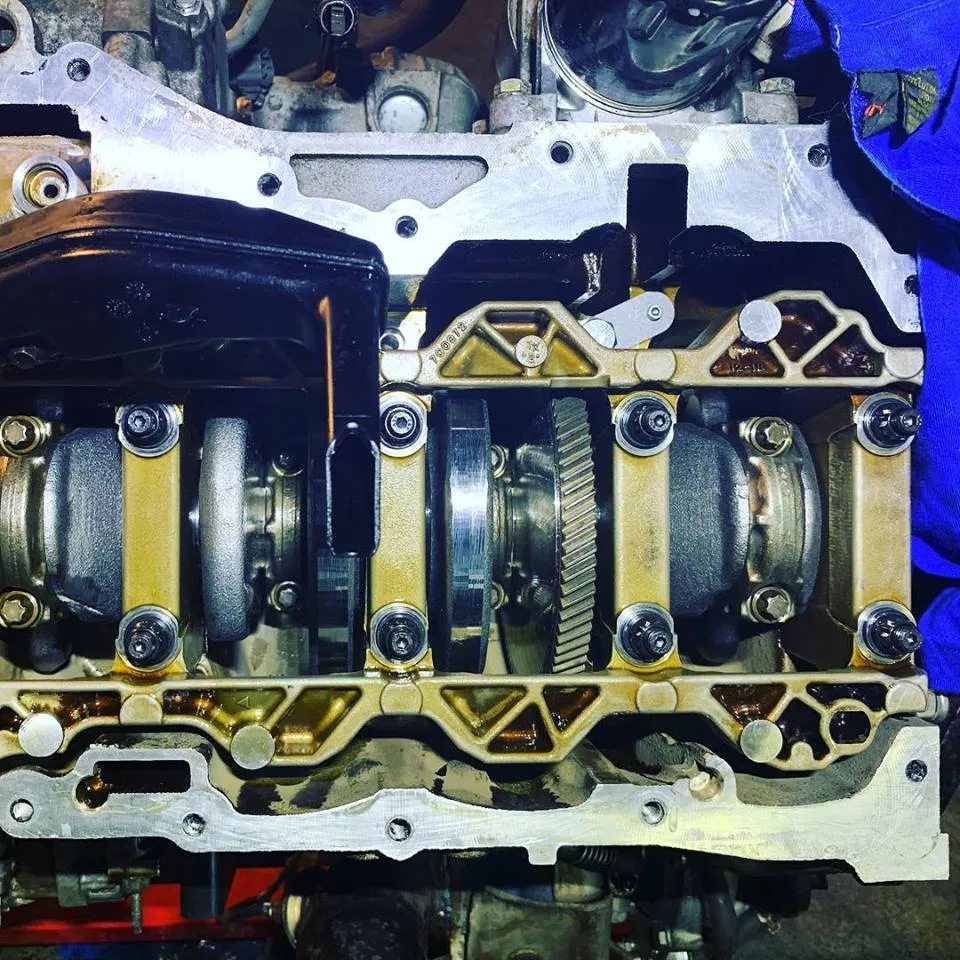 Engine bottom end assembly at CJ Performance in Mansfield